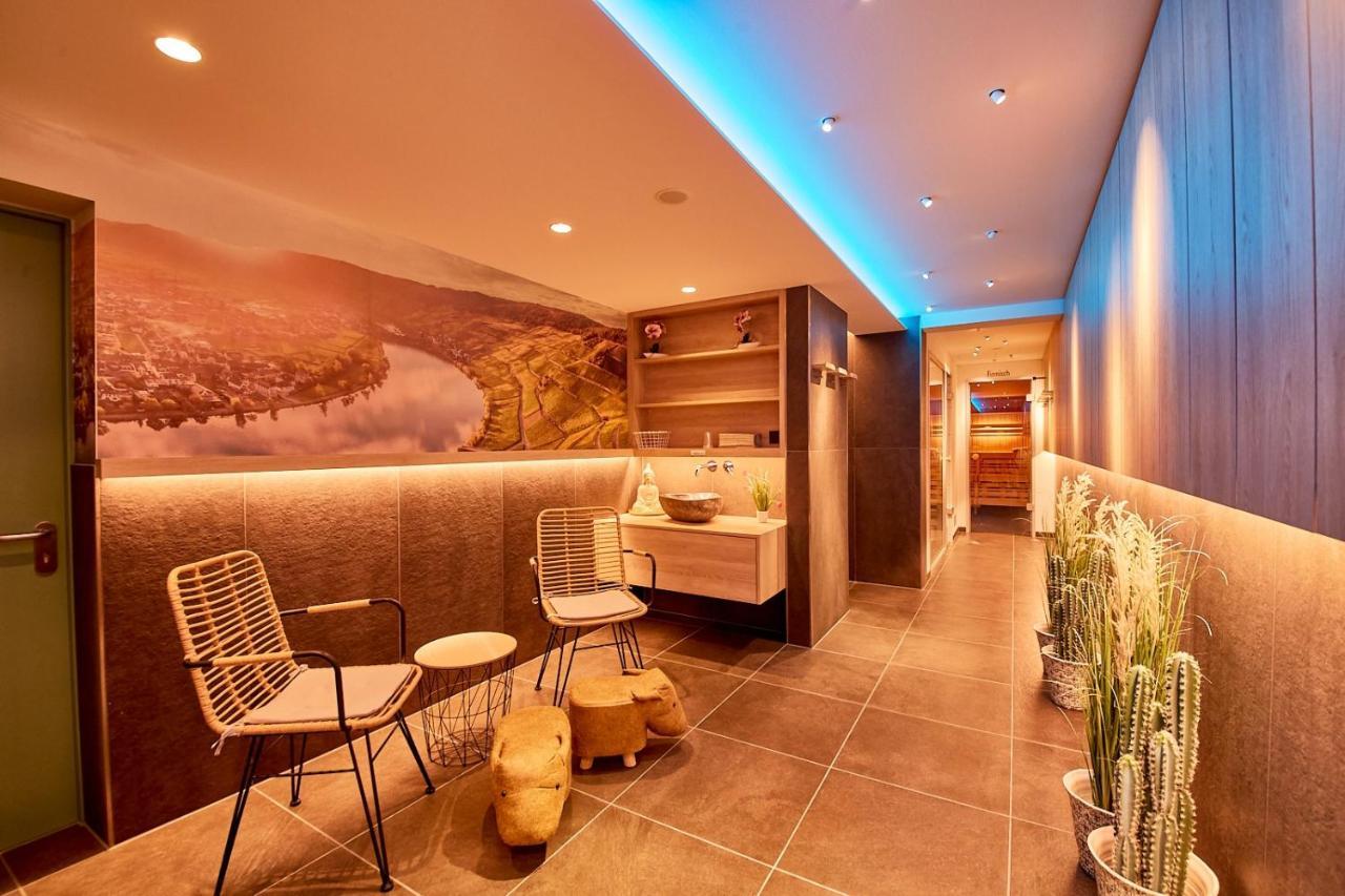 Weinhotel St. Stephanus 젤틴겐라티그 외부 사진